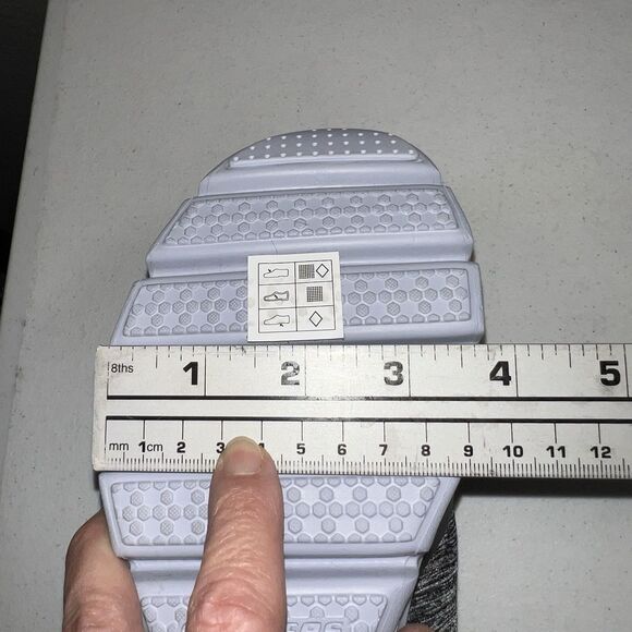 Sketchers Glide Step with Air Cooled Memory Foam Grey Womens 9 NEW - Picture 13 of 13